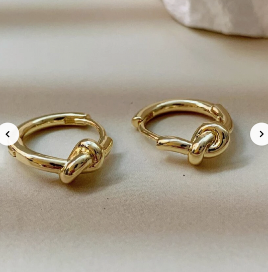 Knot Decor Hoop Earrings